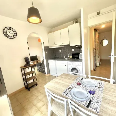 Apartmán Confortable Avec Veranda Proche Centre Ajaccio, 2 Couchages, Parking Facile, Inclus - Fr-1-61-613